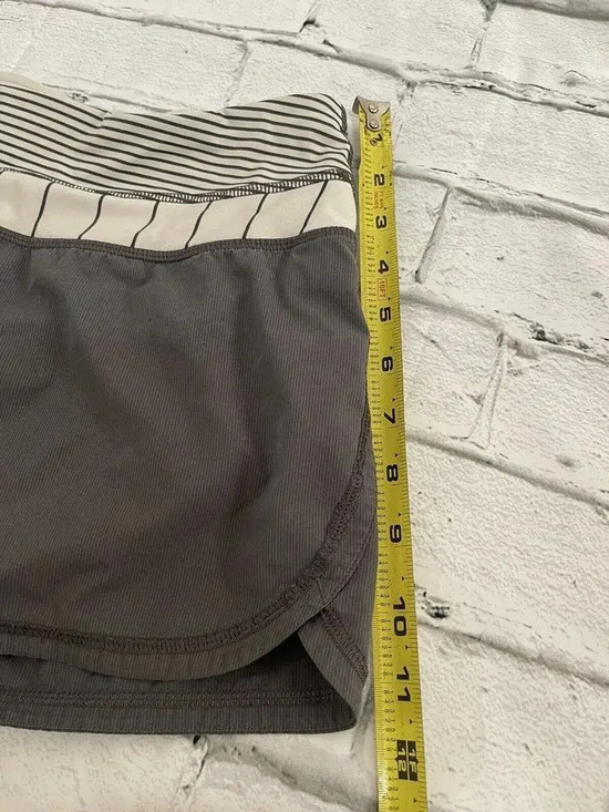 Lululemon Groovy Run Short Soot Light / Slalom Stripe Angel Wing / Hyper Size 6 - Picture 6 of 6